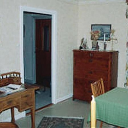 3 Bedroom Amazing Home In Lnsboda Falsehult Esterno foto