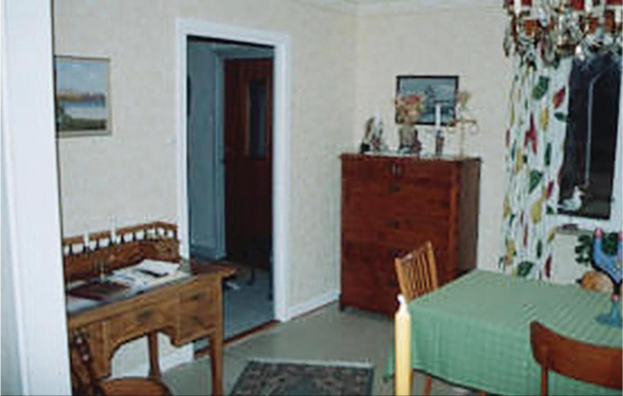 3 Bedroom Amazing Home In Lnsboda Falsehult Esterno foto